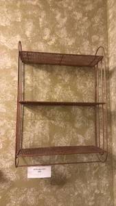 lot 258 image: Metal Wall Shelf 3-Tier Hanging Storage Organizer