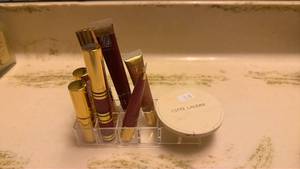 lot 266 image: Est�e Lauder Cosmetics Set Lipsticks Powder Organizer