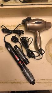 lot 267 image: Hair Styling Tool Set with Blow Dryer and Hot Air Brush
