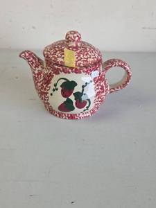 lot 282 image: Ceramic Teapot Red and Cream Floral Pattern with Lid