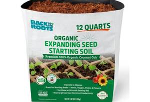 lot 58553 image: Back to The Roots Organic Seed Starting, Compressed Block expands to 12 Quarts, Made for Herbs, Veggies, Flowers - Retail $12