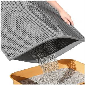 lot 58556 image: Cat Litter Mat, Cat Litter Trapping Mat, Honeycomb Double Layer Design, Easy to Clean,Washable (24 x 15) Gray - Retail $10