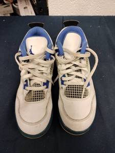 lot 24760 image: Jordan 4 Retro Bp - 3Y