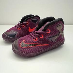 lot 24796 image: Nike LeBron XIII infantbaby shoes - 1C