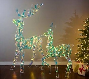 lot 20219 image: Bethlehem Light Grand Radiance Iridescent Fold Flat XL Deer Couple