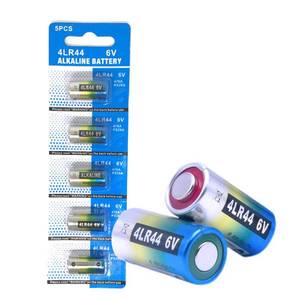 lot 7198 image: Cotchear 5Count 4LR44  476A  PX28A  A544  K28A  L1325 Battery 6V Alkaline BatteriesHigh Capacity for Dog Collars - Retail $5