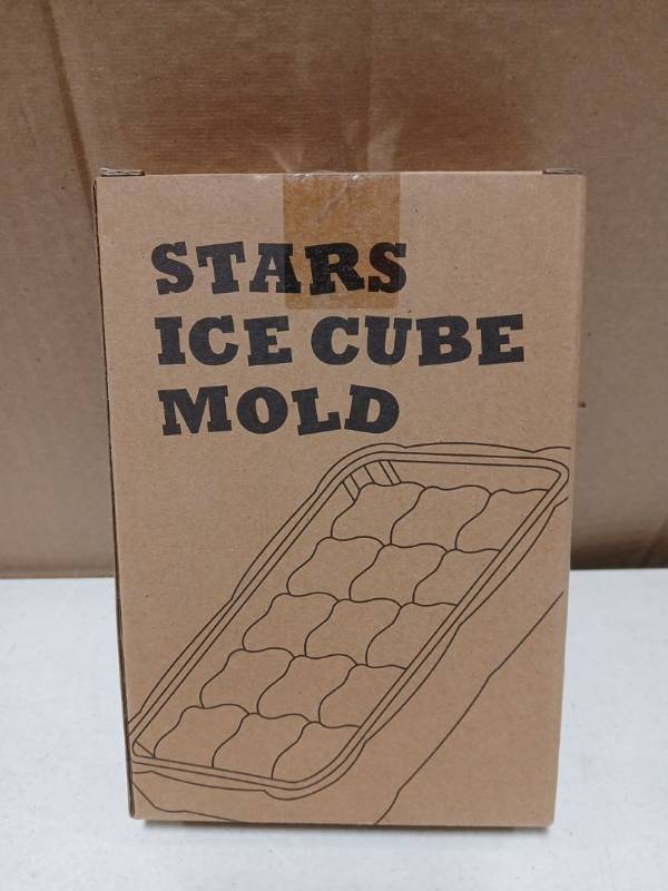 lot 23380 image: Star-Shaped Silicone Ice Cube Mold