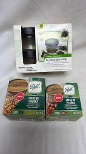 lot 304 image: Ball Culinary Herb Series Dry Herb Jars 4 OZ Set with Wooden Lids