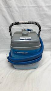 lot 16 image: Kodiak Polar Care Kodiak Ice Cooler with Handle