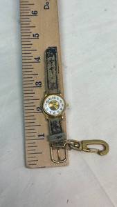 lot 58 image: Chic Quartz Watch Charm with Carabiner Clip