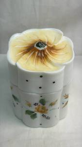 lot 77 image: Ceramic Covered Container with Flower Lid and Floral Decoration