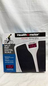 lot 96 image: Health O Meter Split Mat Digital Scale 350 lb Capacity