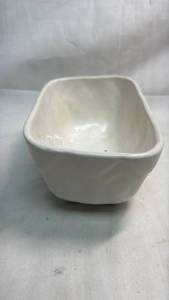 lot 155 image: White Glazed Ceramic Rectangular Bowl with Ridged Exterior