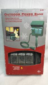 lot 194 image: Outdoor Power Bank All Weather 3 Outlet Power Station 12 ft Cord