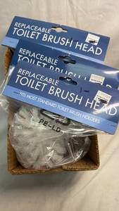 lot 261 image: Replaceable Toilet Brush Head PE-LD Fits Standard Toilet Brush Holders 3-Pack