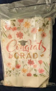 lot 101 image: Supervitae 24 Pack Graduation Reusable Tote Bags&nbsp