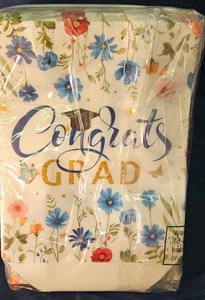 lot 102 image: Supervitae 24 Pack Graduation Reusable Tote Bags&nbsp