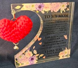 lot 109 image: To My Mom Decorative Acrylic Plaque&nbsp