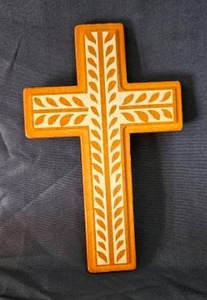 lot 145 image: Wooden Cross Wall Decor with Inlaid Leaf Pattern&nbsp