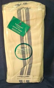lot 195 image: Pleasant Home 12 Pack Kitchen Towels