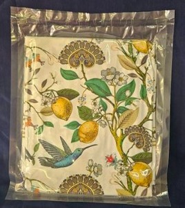 lot 211 image: Spring Table Cloth&nbsp