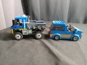 lot 6300 image: LEGO City 2 Vehicle Lot Truck Pickup ER60117 PN60152