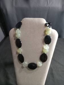 lot 6315 image: Black Onyx and Light Green Jade Beaded Necklace with Toggle Clasp