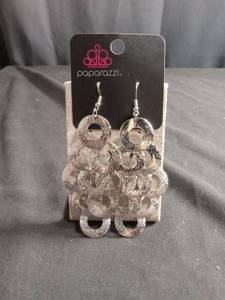 lot 6338 image: Paparazzi Textured Circle Dangle Earrings Silver Tone