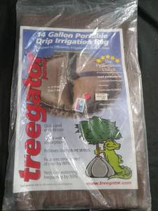lot 6177 image: Treegator Junior 14 Gallon Portable Drip Irrigation Bag