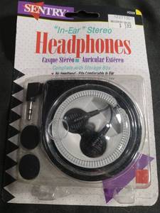 lot 6187 image: Sentry HO228 In-Ear Stereo Headphones with Storage Box