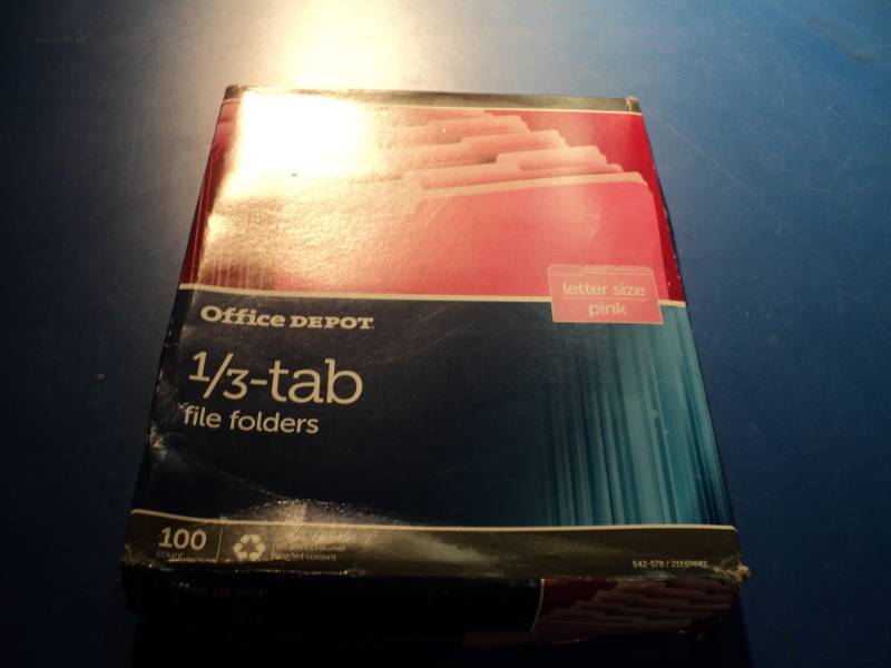 lot 4581 image: (1) 100 ct. box Office Depot 13 tab file folders, letter size, pink