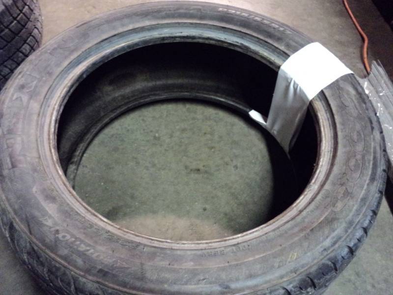 lot 4666 image: Nexen 5000 P21555R17 Tire, used