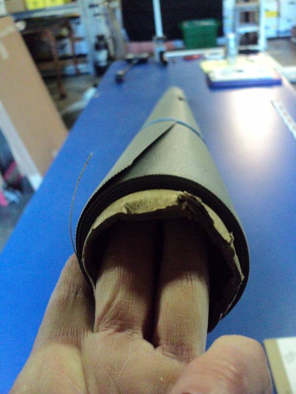 lot 4670 image: (1) roll vinyl wall covering, gray, 62 x approx 5 yards
