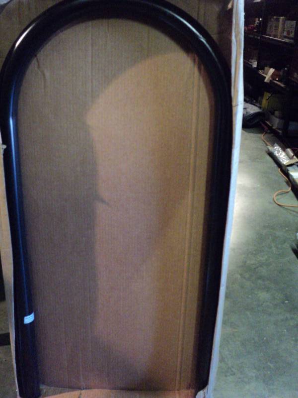 lot 4675 image: Cycle Safe Metal Safety Bar, steel, 4 tall, black