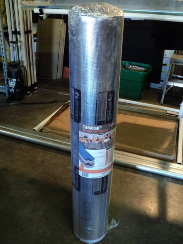 lot 4677 image: (1) roll Amvic Thermo-Quiet Underlayment, 100 square foot