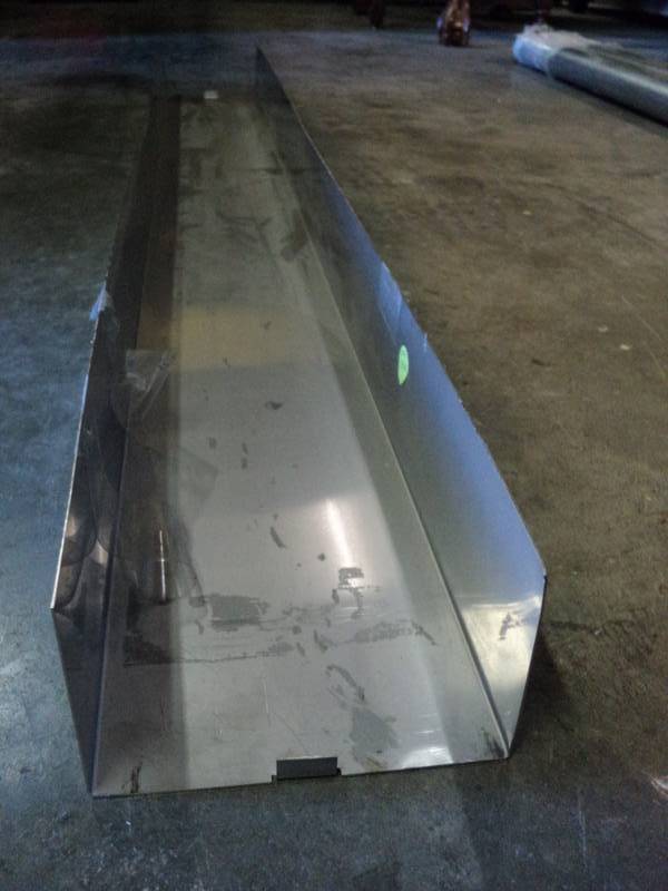 lot 4686 image: (1) piece of Non - ferrous metal sheeting, formed into open box, 284-3920, 50-12x 3 x 5-12