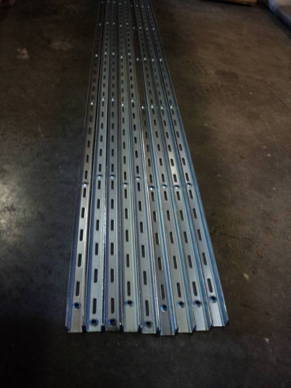 lot 4687 image: (9) ct. lot steel shelf rails, Grainger (1)1WDP5, 8 x 58