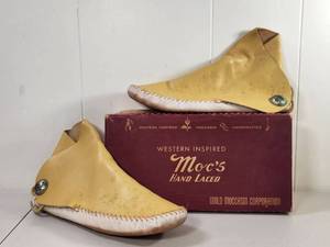 lot 91 image: Mocs Hand Laced Western Inspired Moccasin Guild Moccasin Corporation Pair