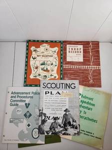 lot 152 image: Boy Scouts of America Scout Publications Collection 1930s-1940s