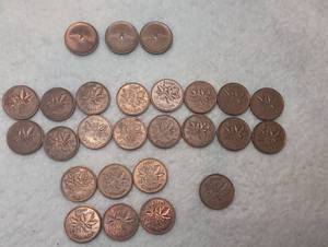 lot 1014 image: Canadian 1 Cent Coins 1962-1969 Maple Leaf Centennial - 26 ct