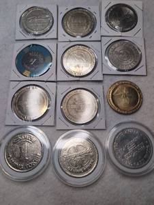 lot 1026 image: Casino and Dollar Gaming Tokens Reno and Vegas - 12 ct