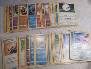 lot 1122 image: Pok�mon TCG BASIC Set Lot Multiple Cards Wooloo Skarmory Chewtle Trainer - 60 ct