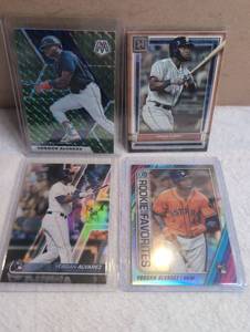 lot 1504 image: Yordan Alvarez Baseball Trading Cards - 4 ct