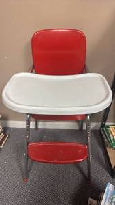 lot 27 image: Vintage Red Vinyl High Chair with White Enamel Removable Tray