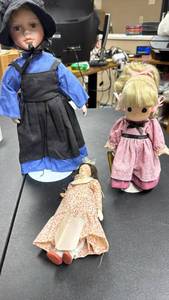 lot 152 image: Lot of 3 Dolls including one Precious Moments Doll