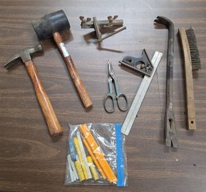 lot 914 image: Hand Tool Lot Hammers, Plane, Scissors, Brushes, Clamps