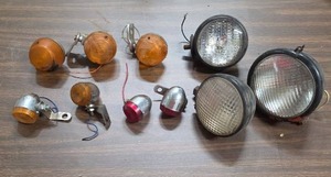 lot 942 image: Vintage Vehicle Lights Lot - Amber Clearance Red Tail Clear Headlamps