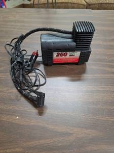 lot 949 image: 250 PSI 12 Volt D.C. Air Compressor - untested