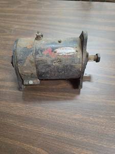 lot 960 image: Motor, untested