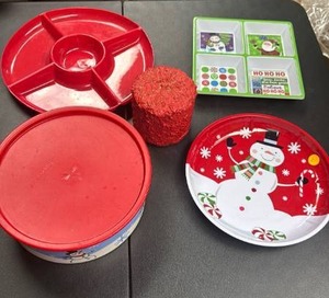 lot 502 image: Holiday Tableware Set - Two divided platestrays, Candle, Snowman Plate, Storage Tub with lid